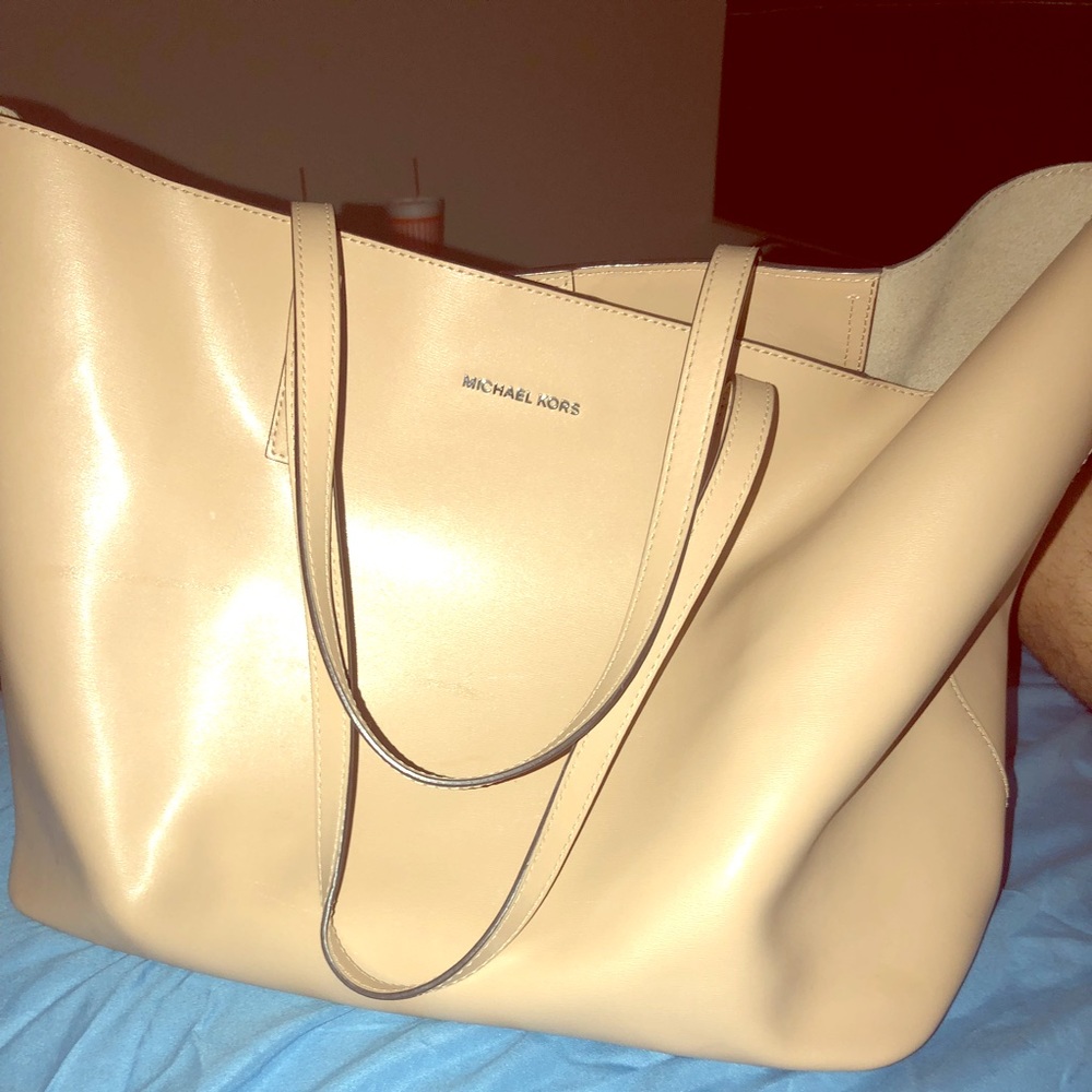 Mk purse